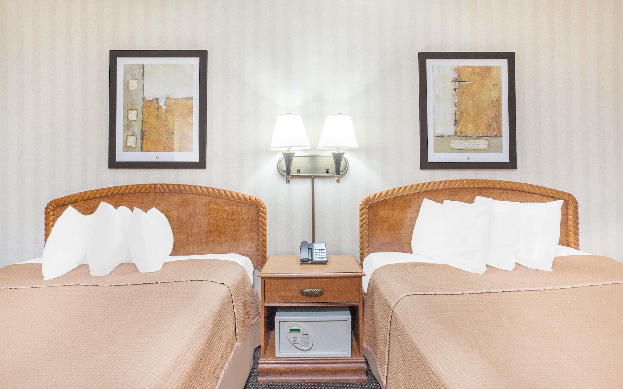 Howard Johnson By Wyndham Atlantic Stadt Exterior foto