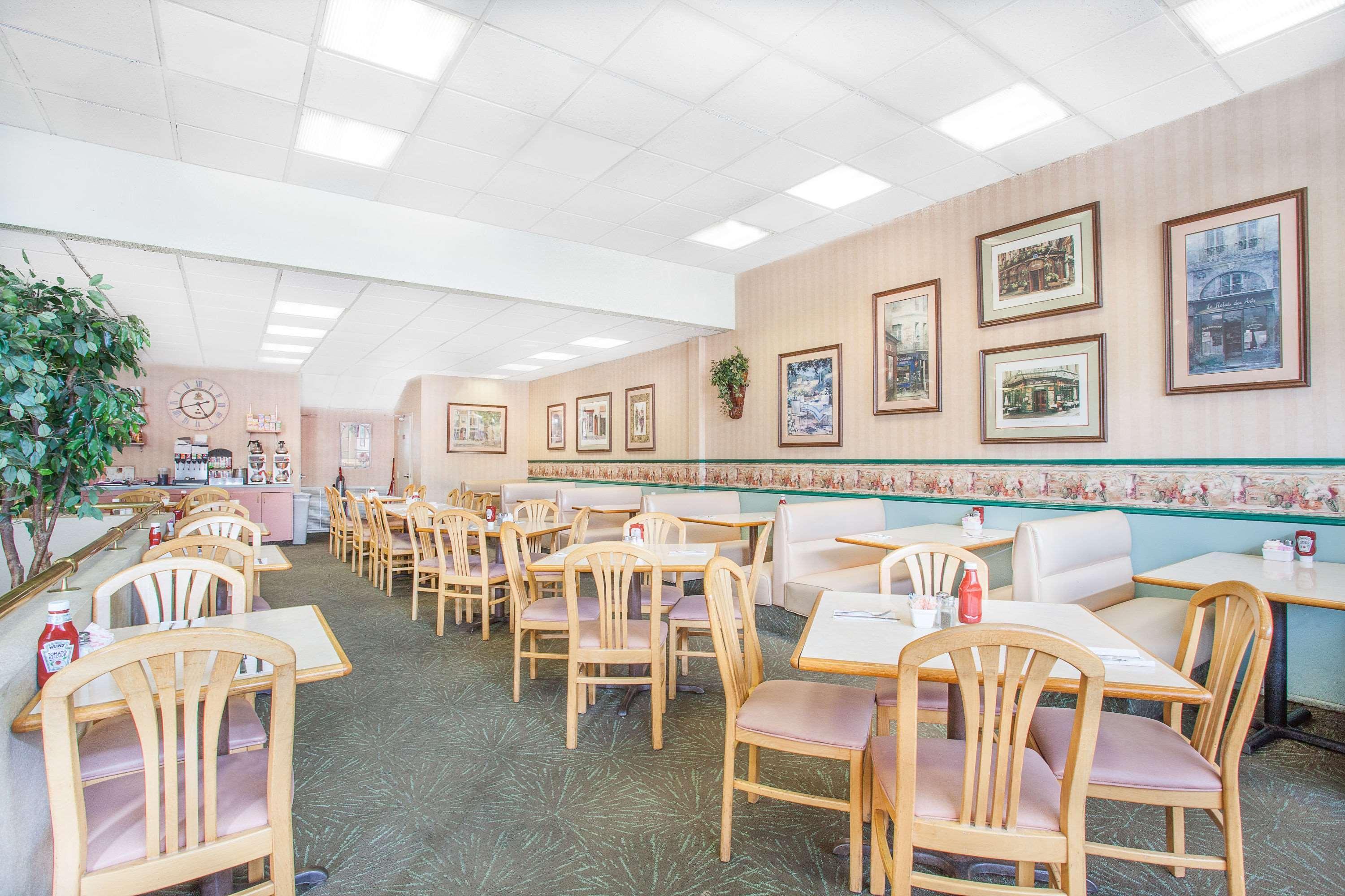 Howard Johnson By Wyndham Atlantic Stadt Exterior foto