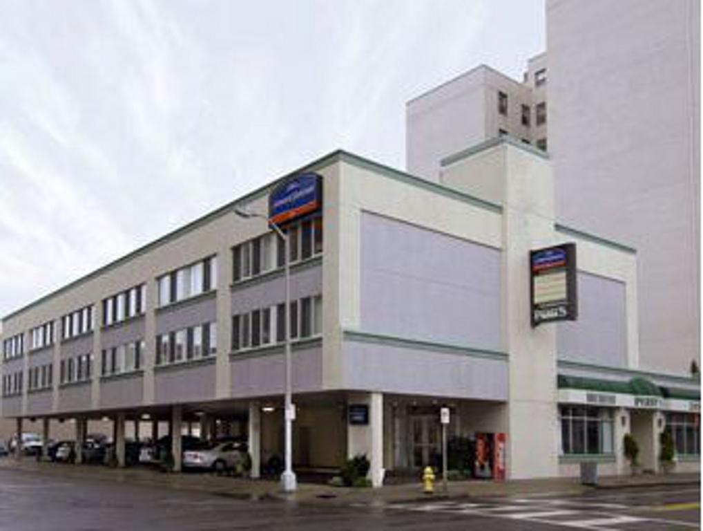 Howard Johnson By Wyndham Atlantic Stadt Exterior foto